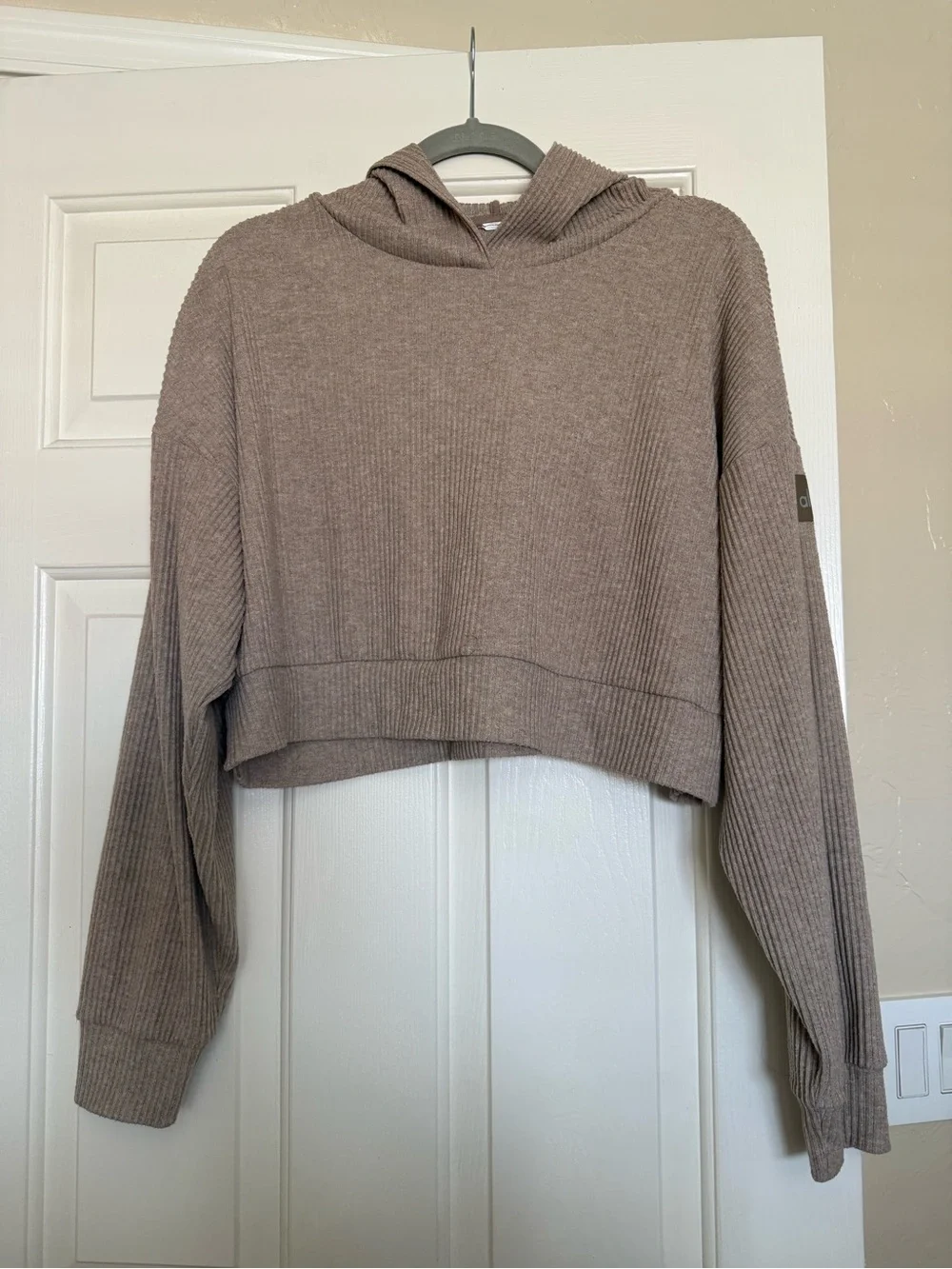 ALO YOGA Gravel Heather Muse Hoodie Size Medium